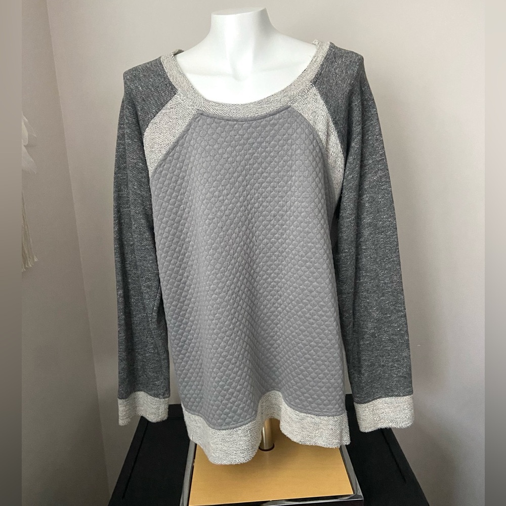 Apt. 9 Gray Crew Women’s Neck Sweater with Textured Design Size XL